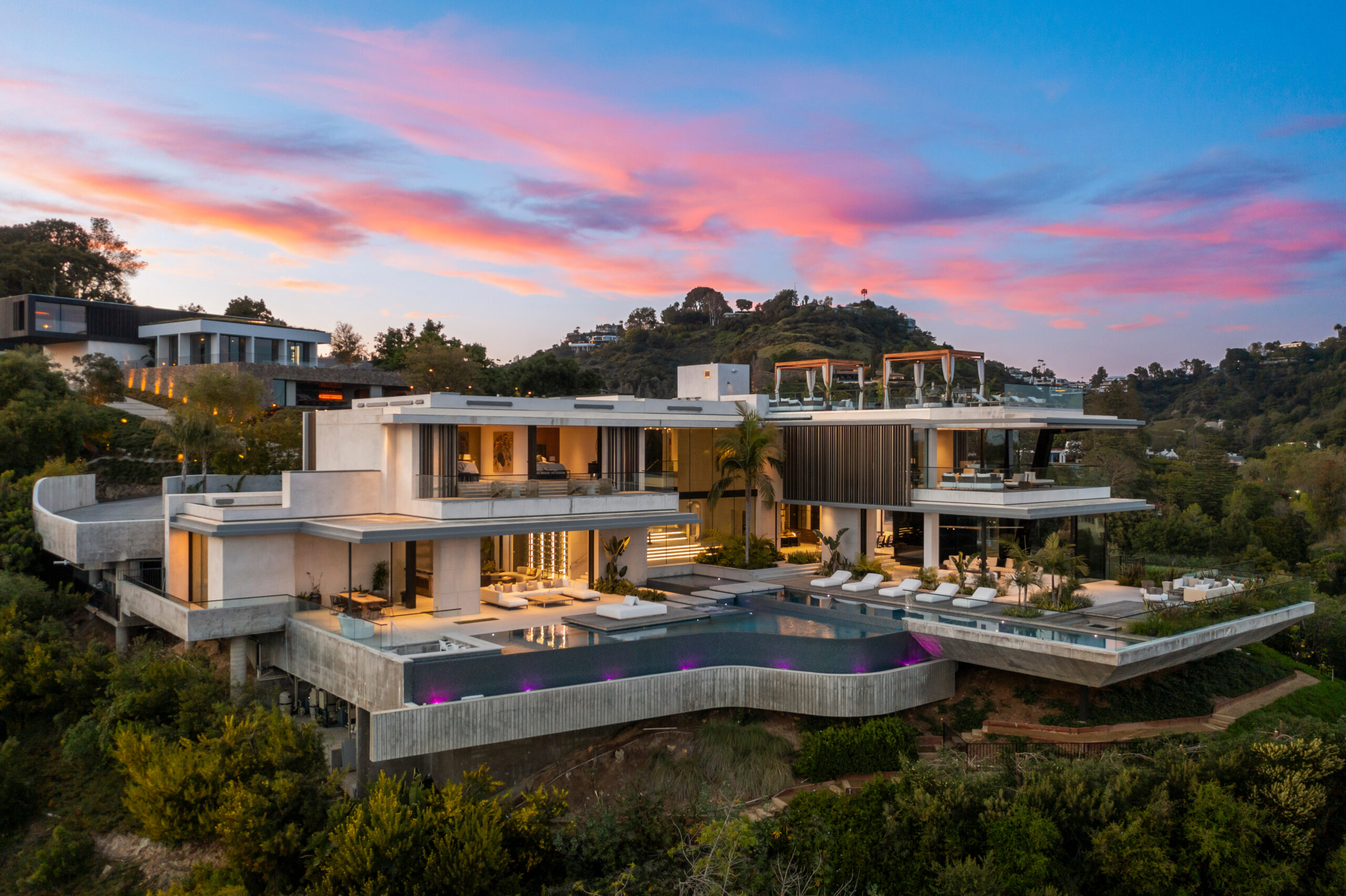 The Bellanova Mansion