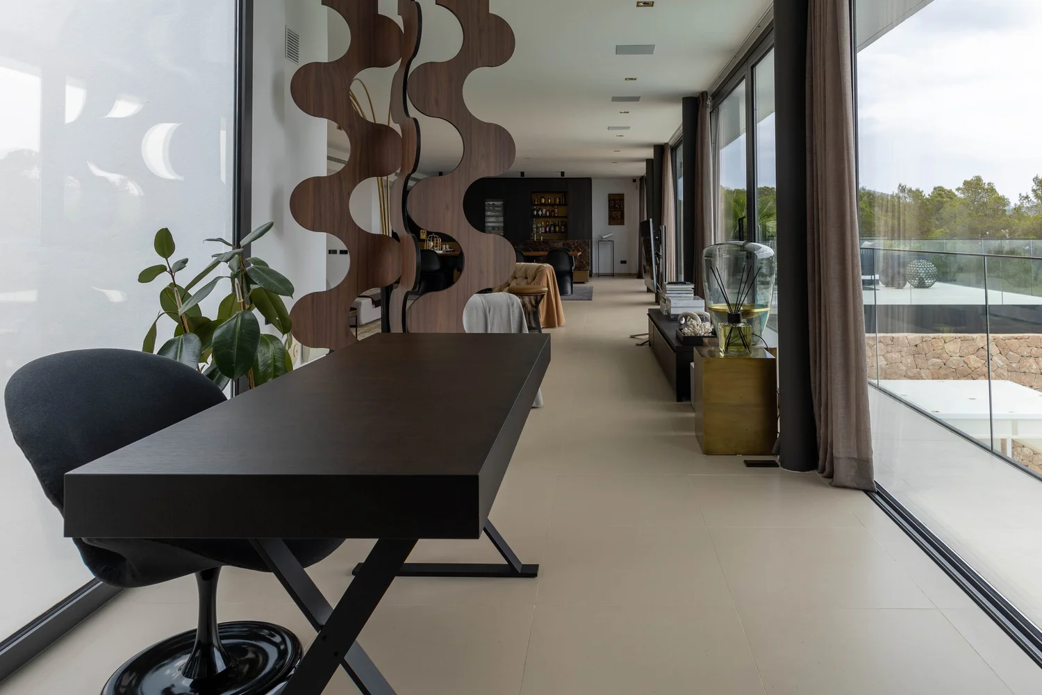 The Lunna Villa