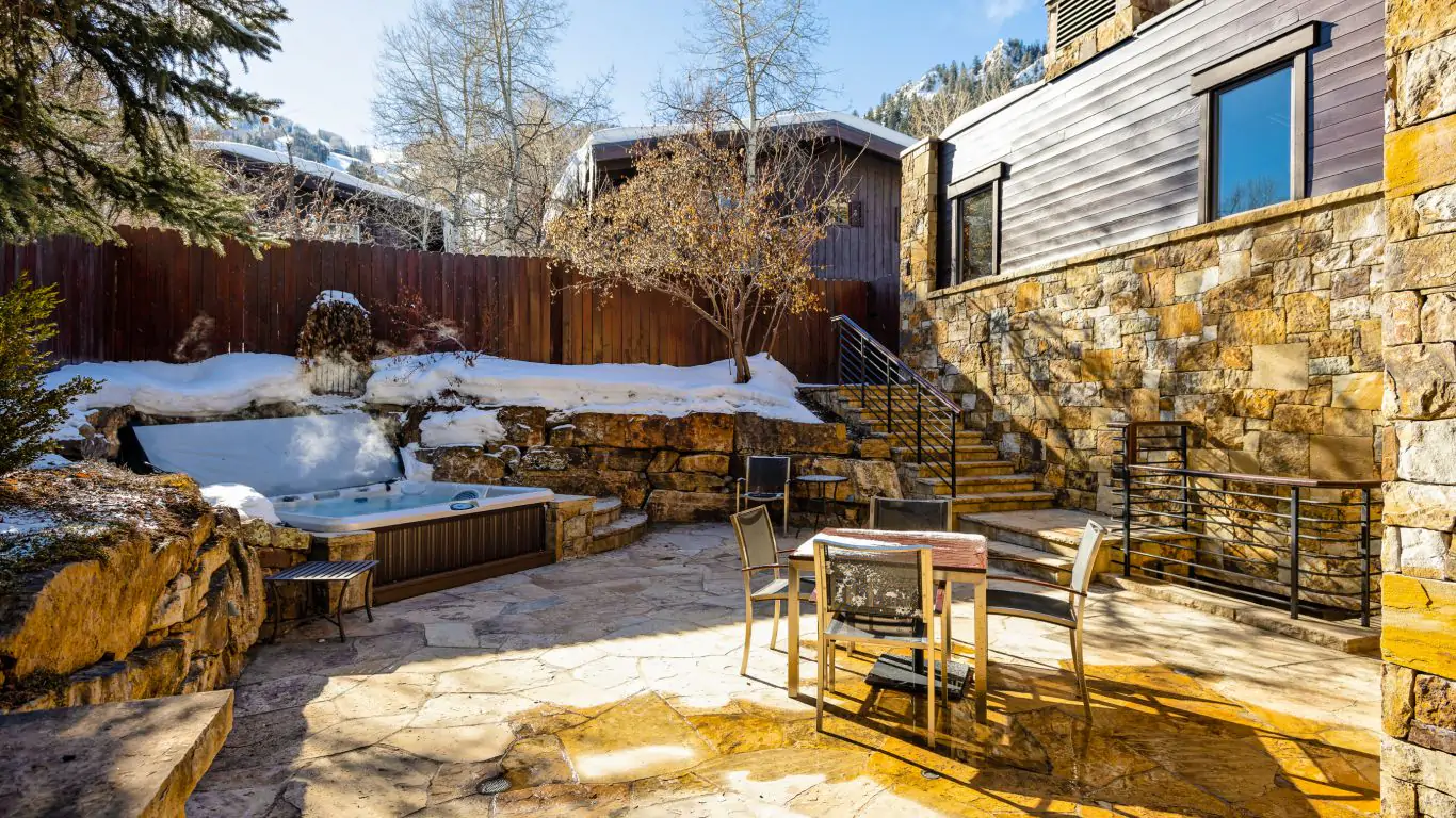 The Maina Chalet