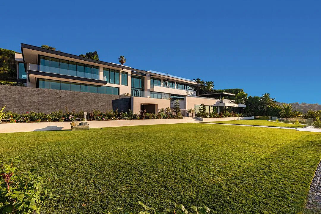 The Biene Villa