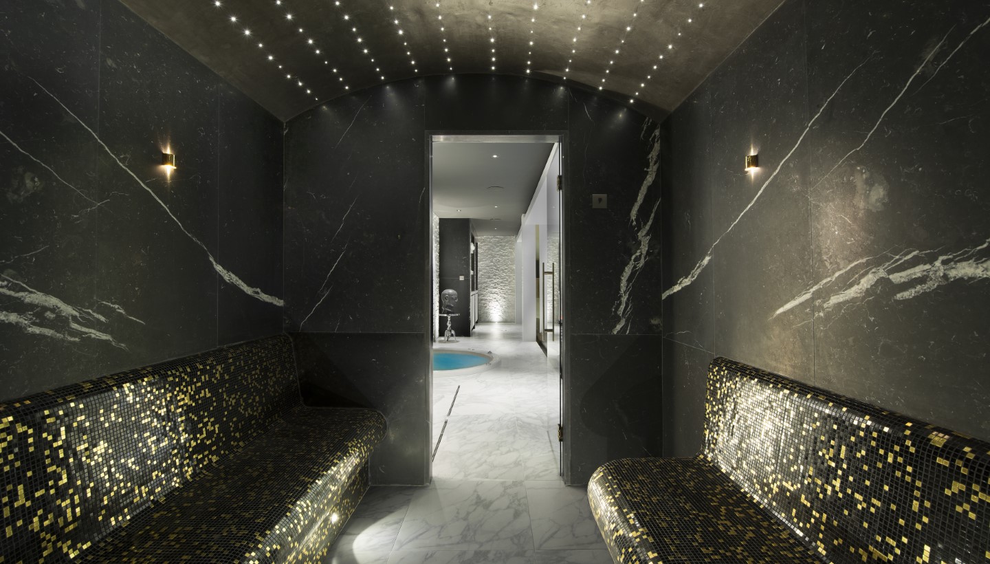 The Coquelicot​ Chalet
