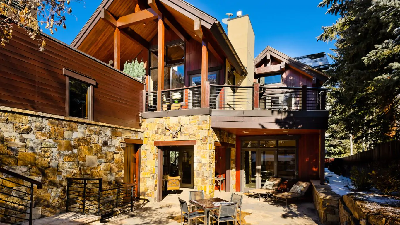 The Maina Chalet