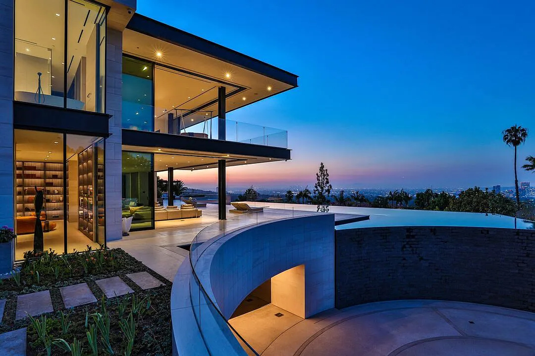 The Biene Villa