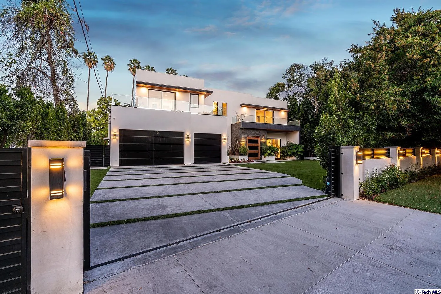 The Woodley Villa