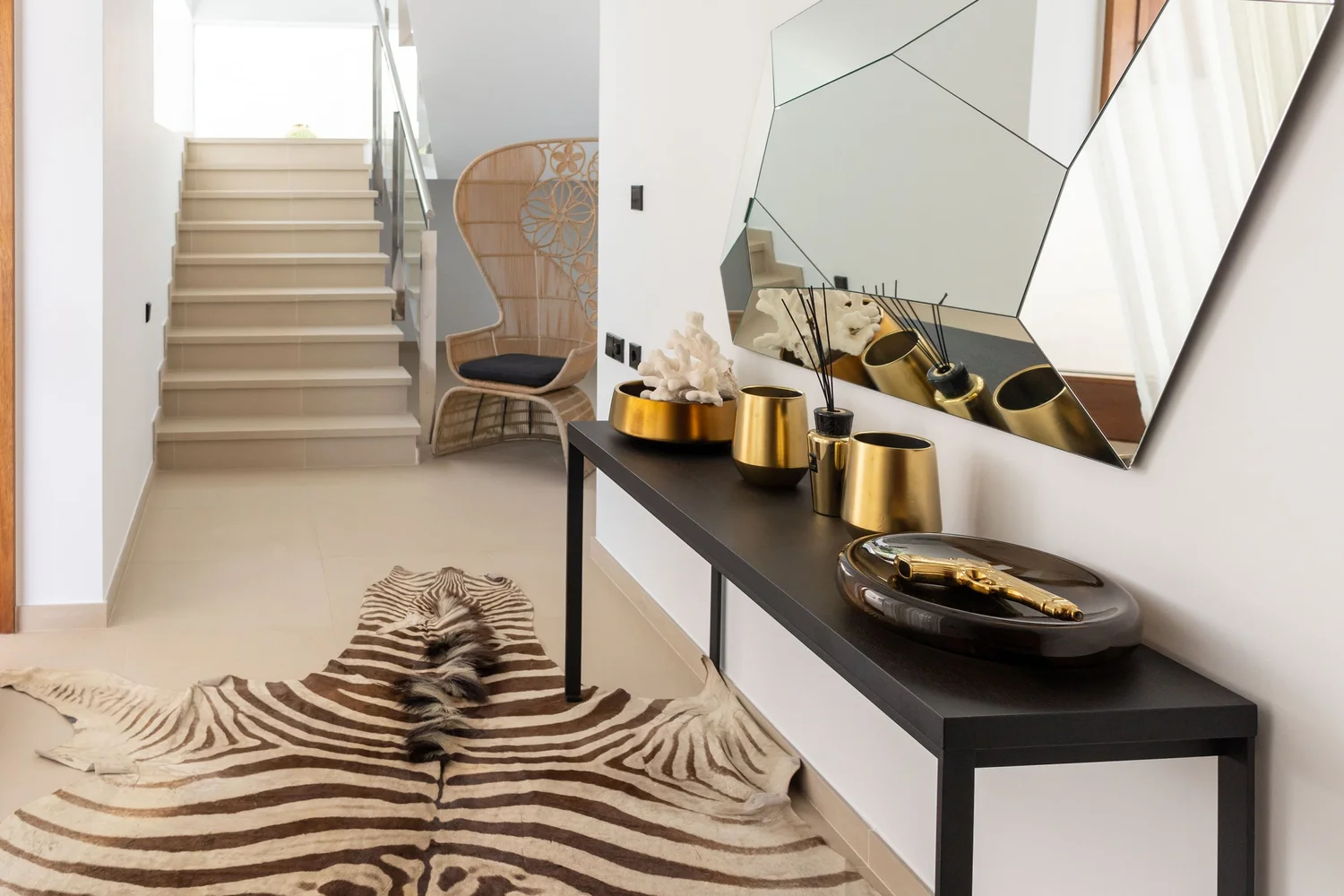 The Lunna Villa