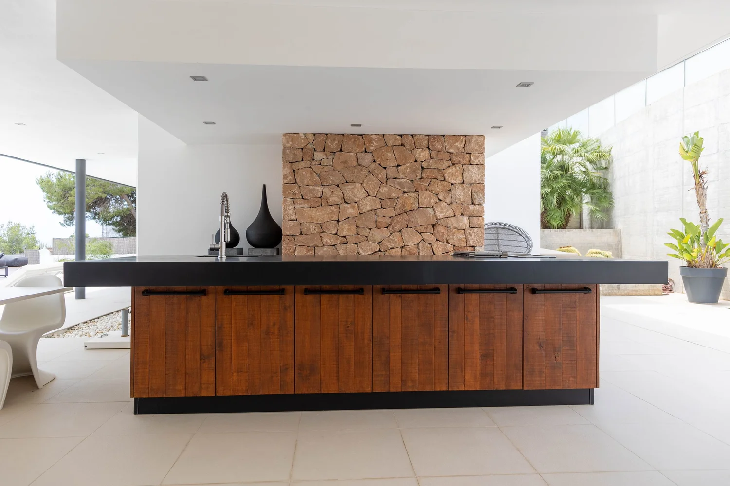 The Lunna Villa