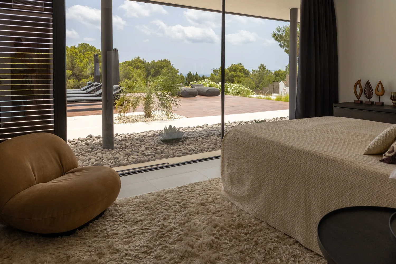 The Lunna Villa