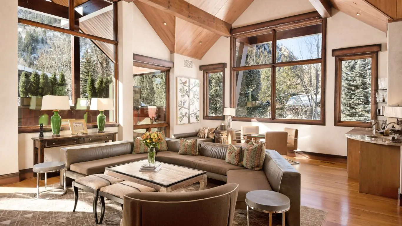 The Maina Chalet