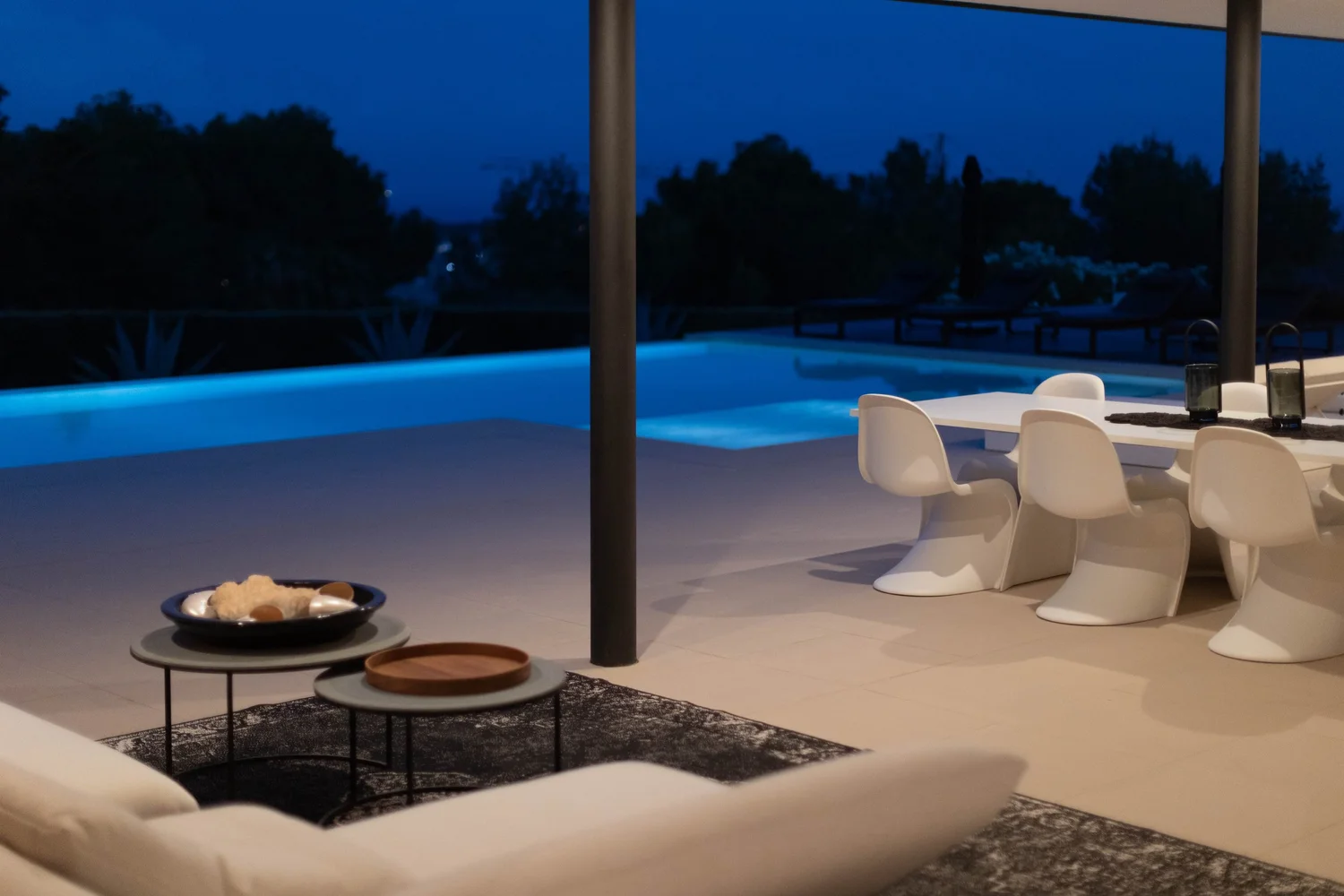 The Lunna Villa