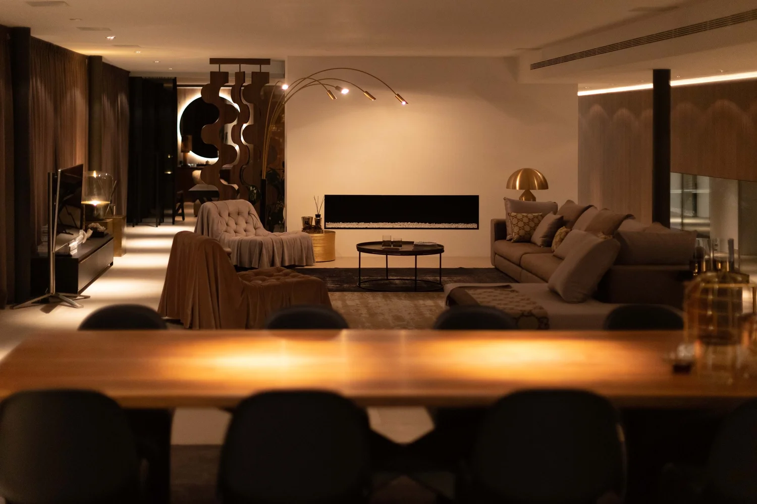 The Lunna Villa