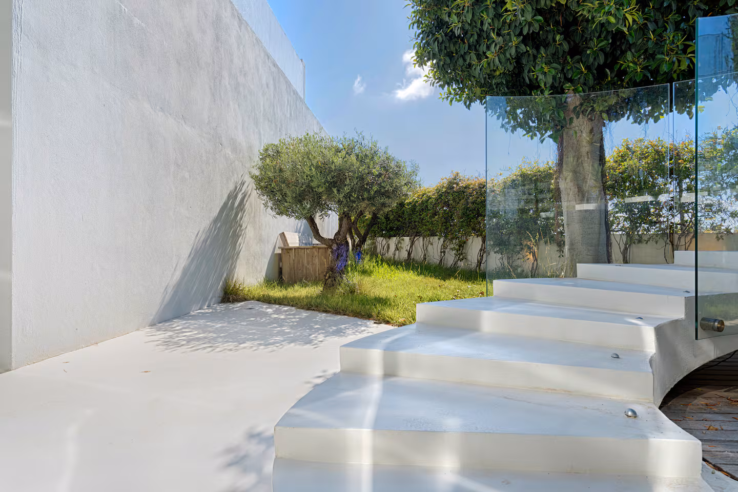 The Fendora Villa