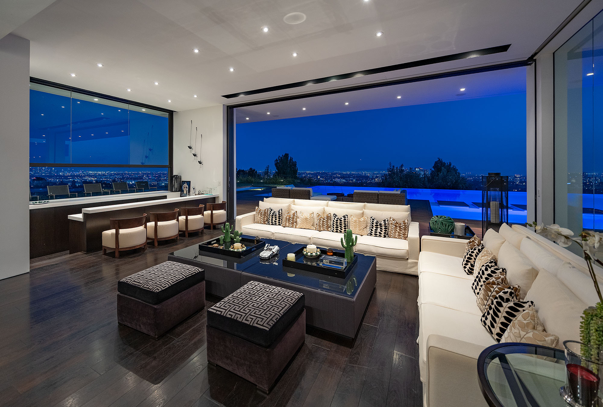 The Lawlen Villa