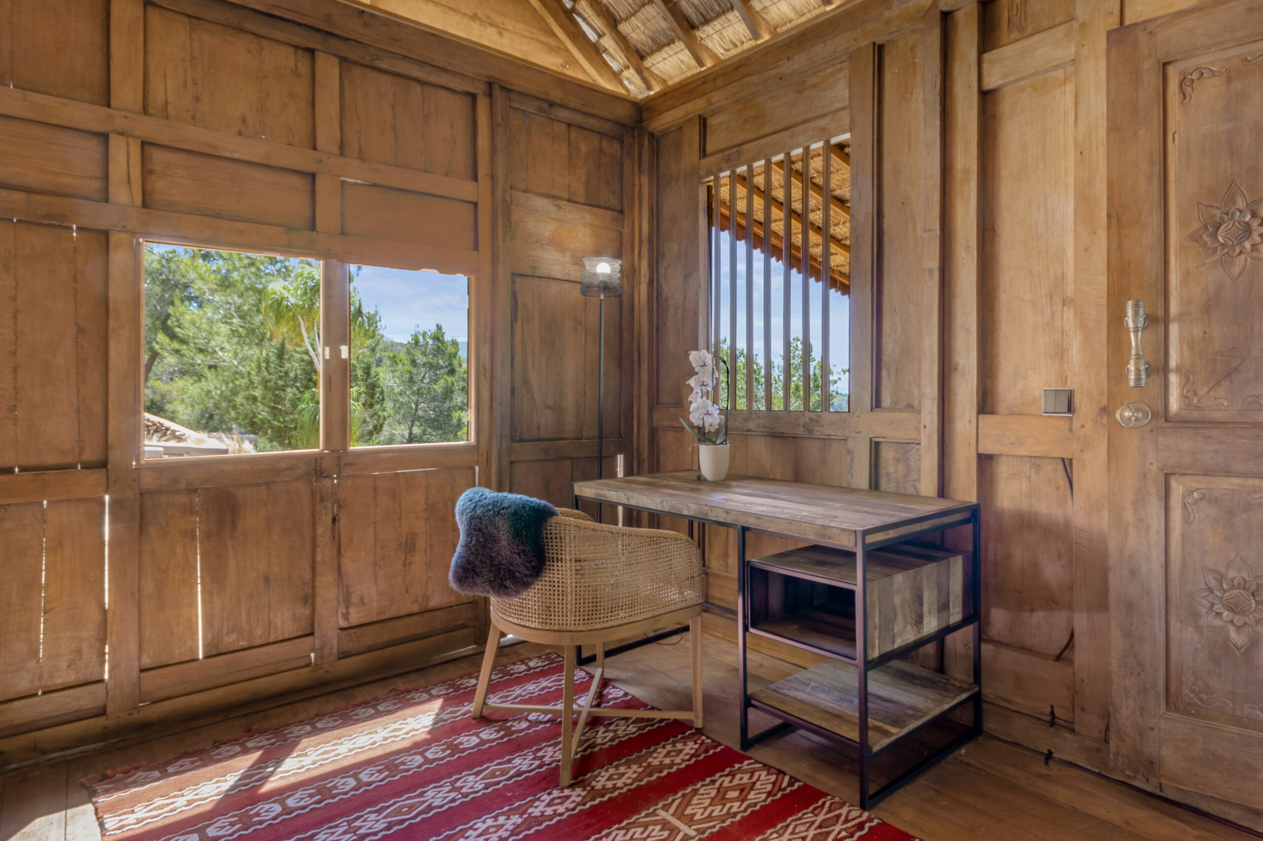 The Miraflores Villa