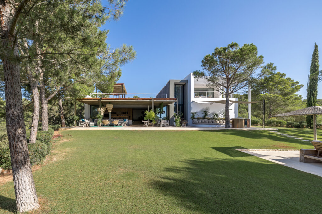 The Candelas Villa