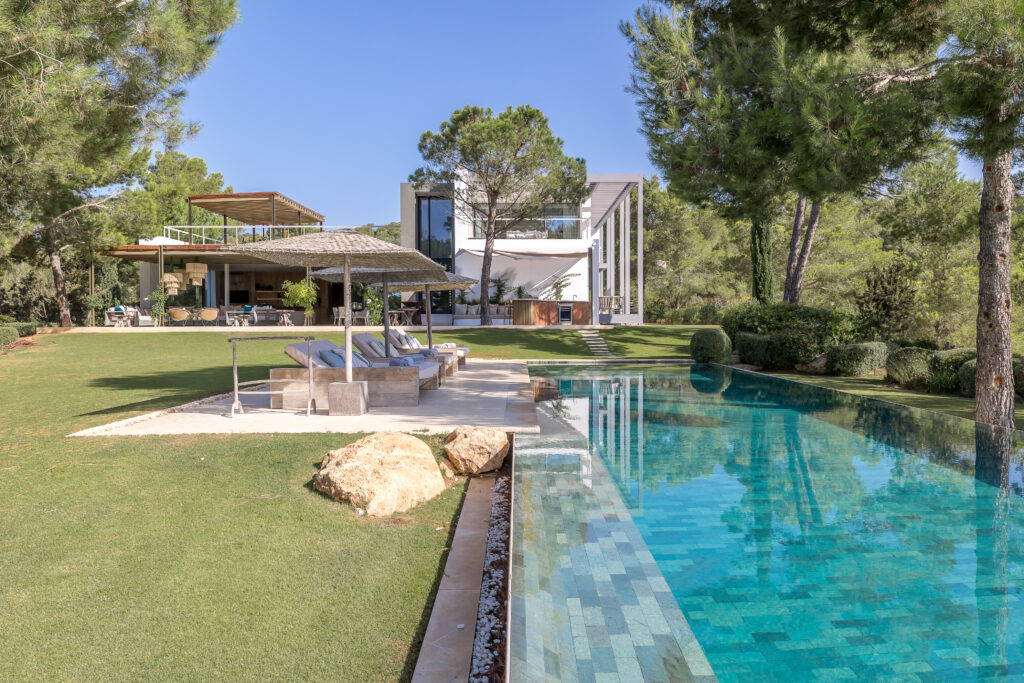 The Candelas Villa