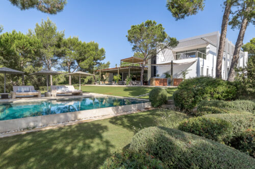 The Candelas Villa