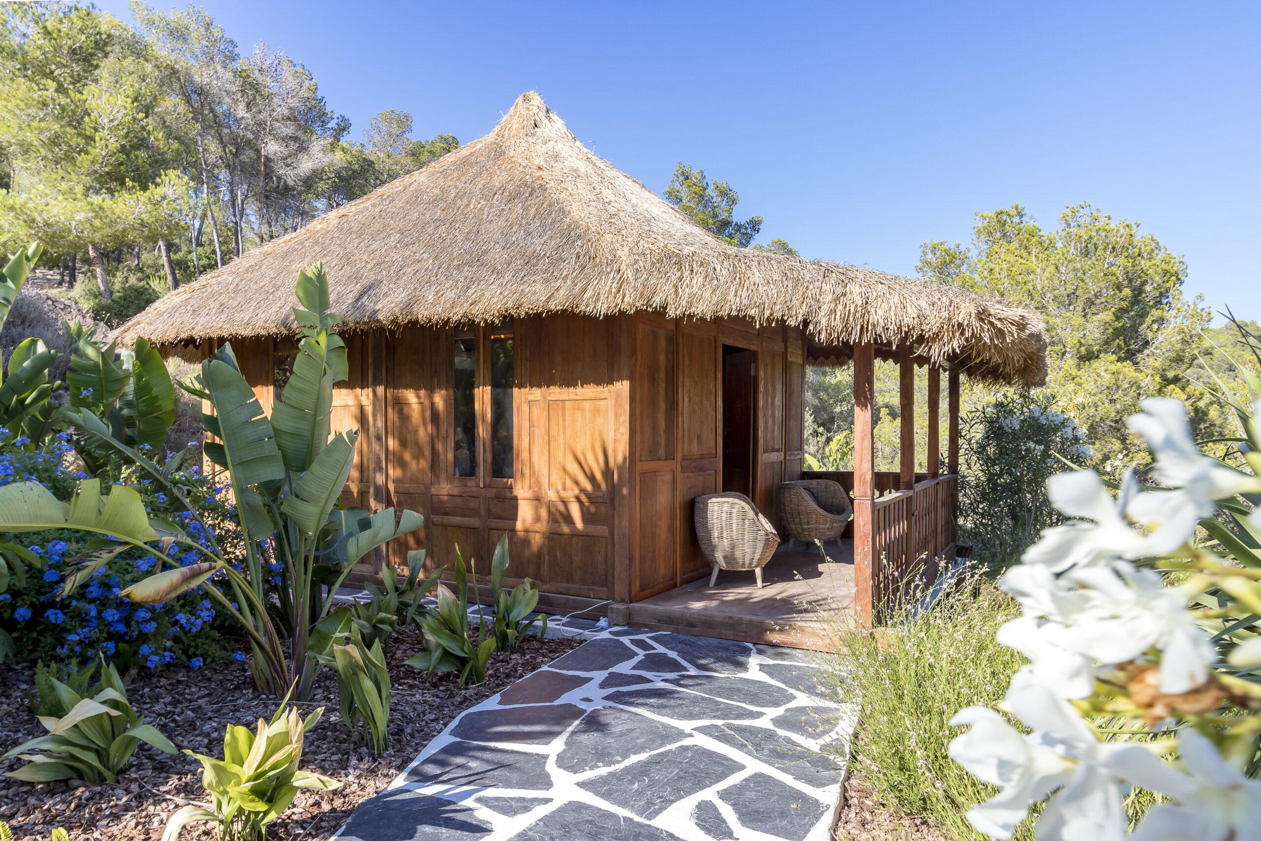 The Miraflores Villa