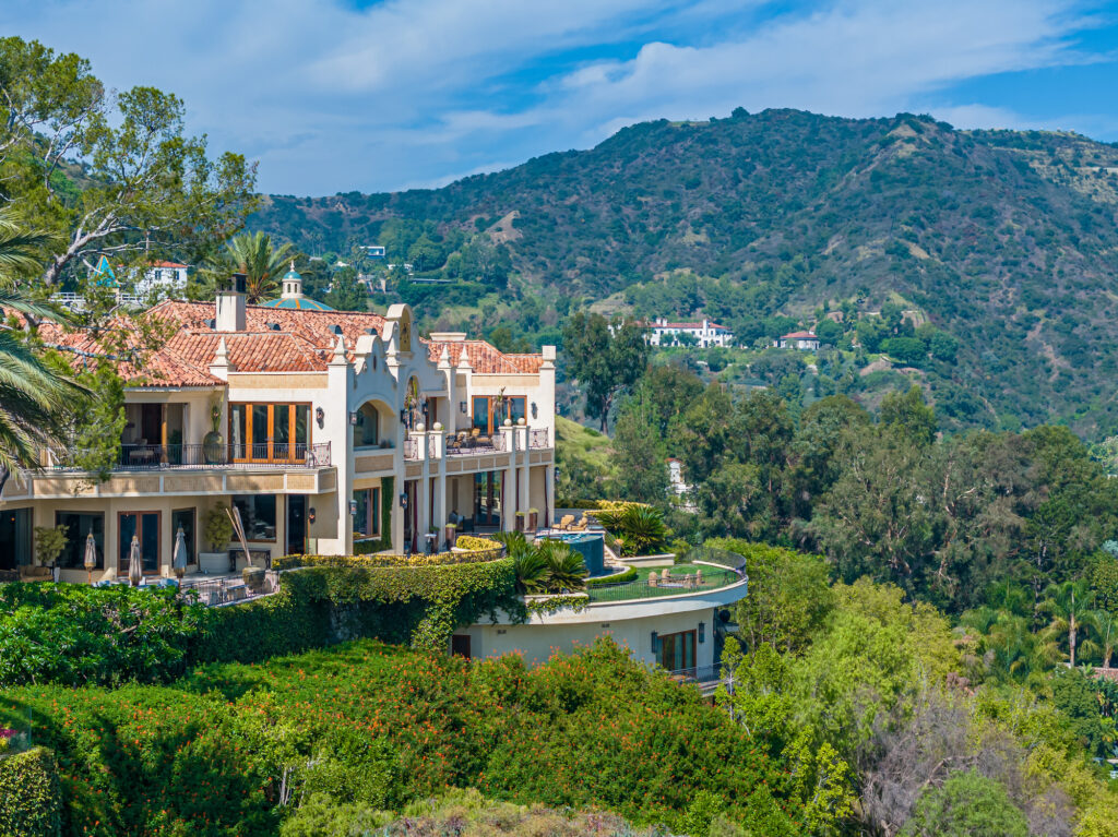 The Cielo Mansion