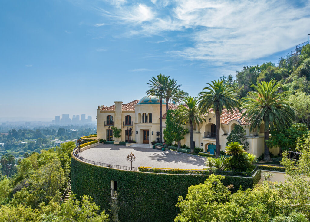 The Cielo Mansion