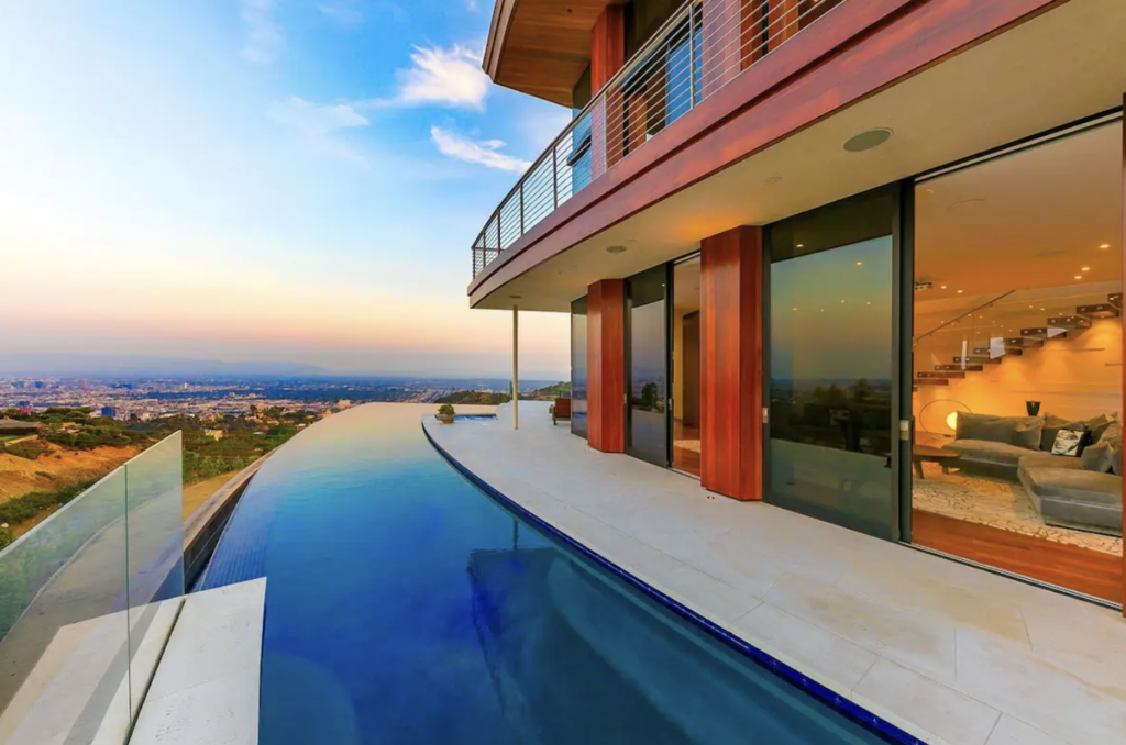 The Rouge Villa