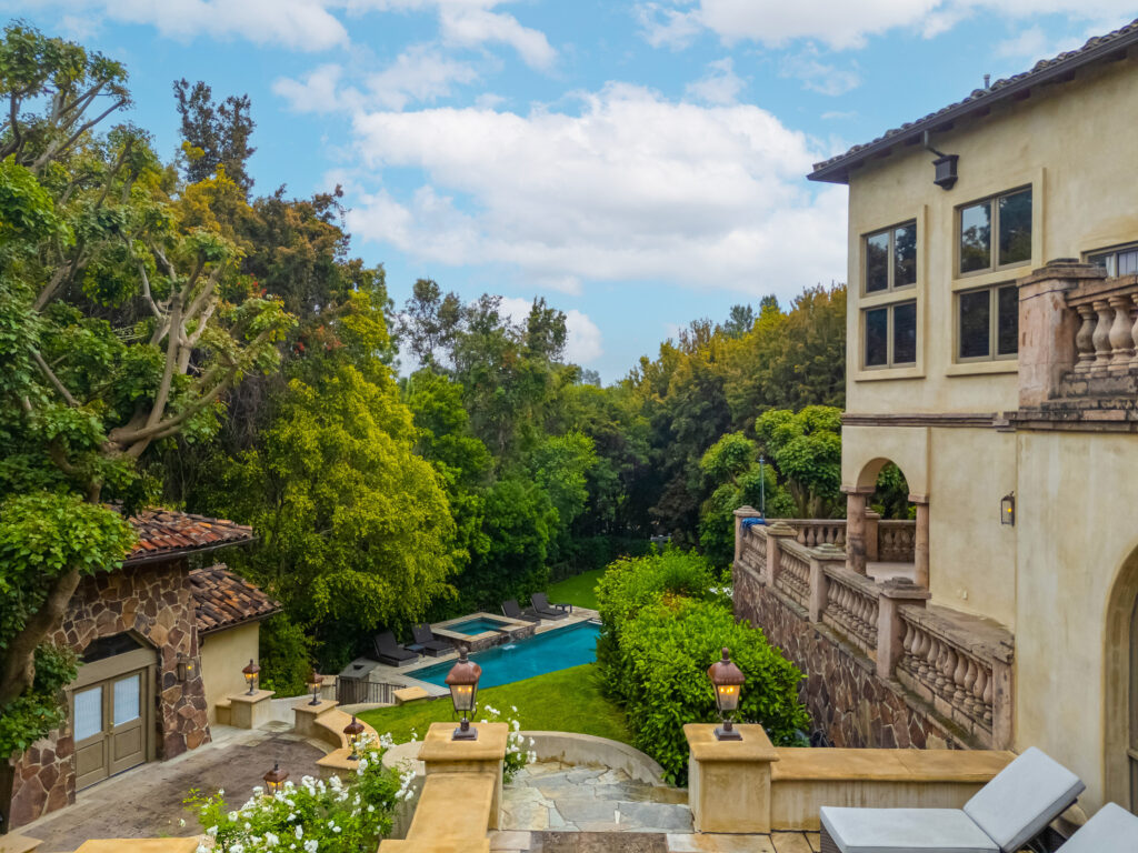 The Carolwood Villa