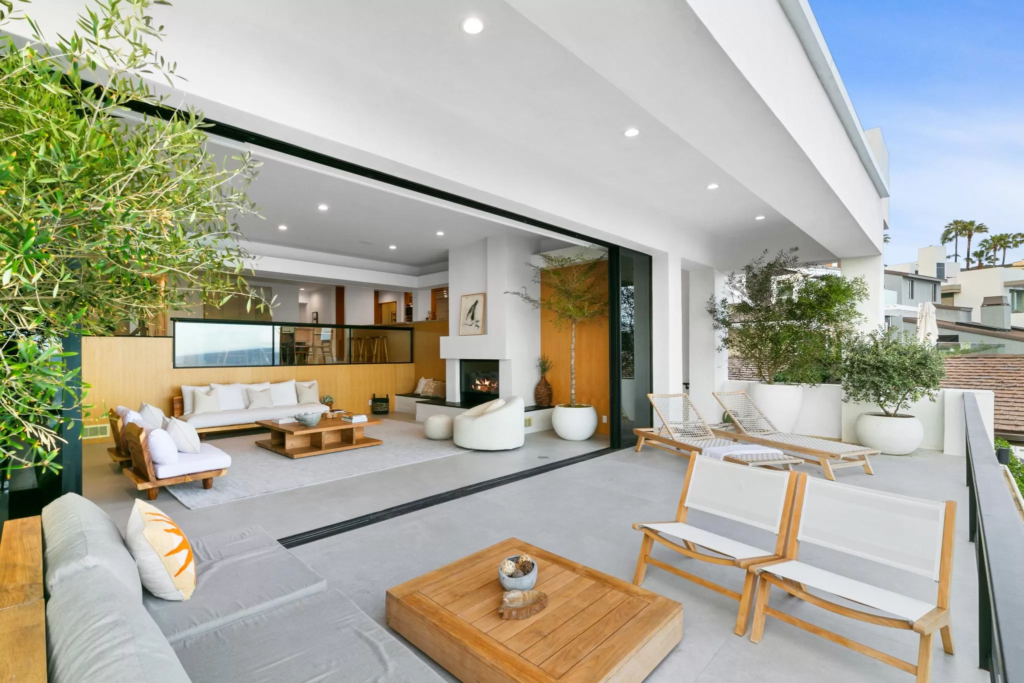 The Stevie Villa