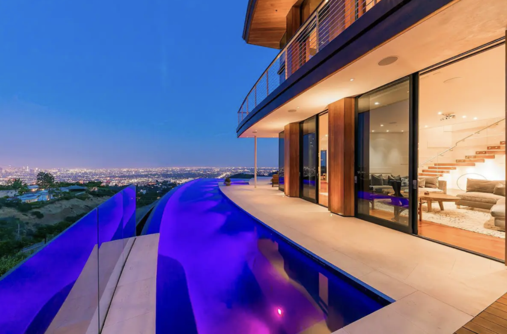 The Rouge Villa