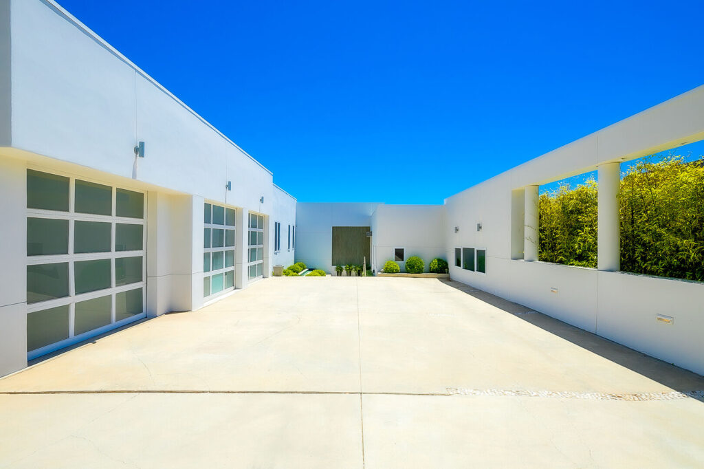 The Winding Estate