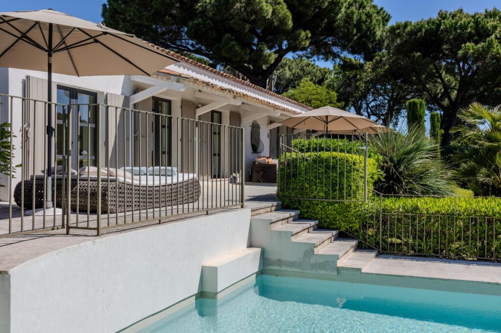 5 Best Fine Dining Restaurants in Cannes 2026 — Concierge Advises