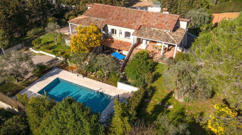 Comment organiser un séjour ultra-luxueux à Cannes avec concierge et chef privé ?