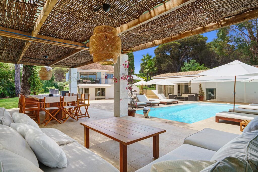 The Sirena Villa