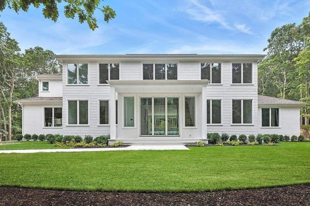 The Deerfield Villa