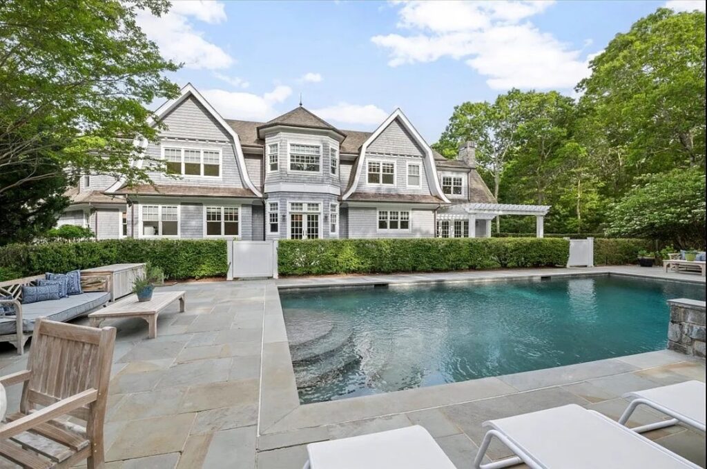 The Wainscott Villa