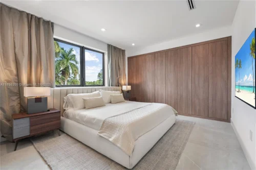 Bedroom 7