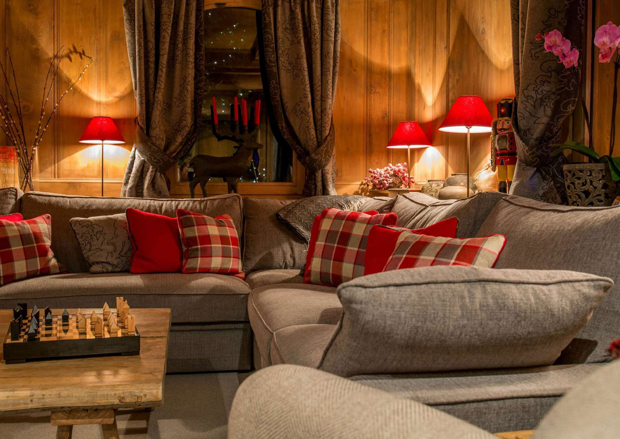 The Cedarwood Chalet