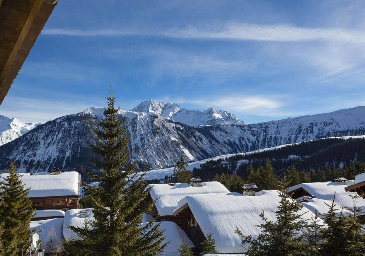 The Cedarwood Chalet