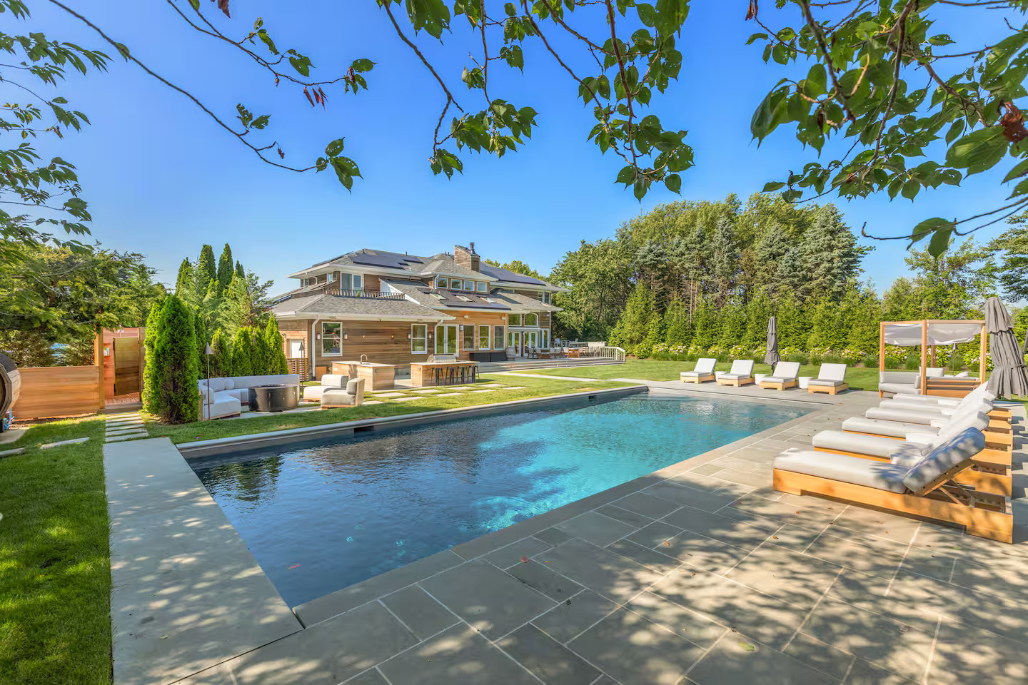 The Windcrest Villa