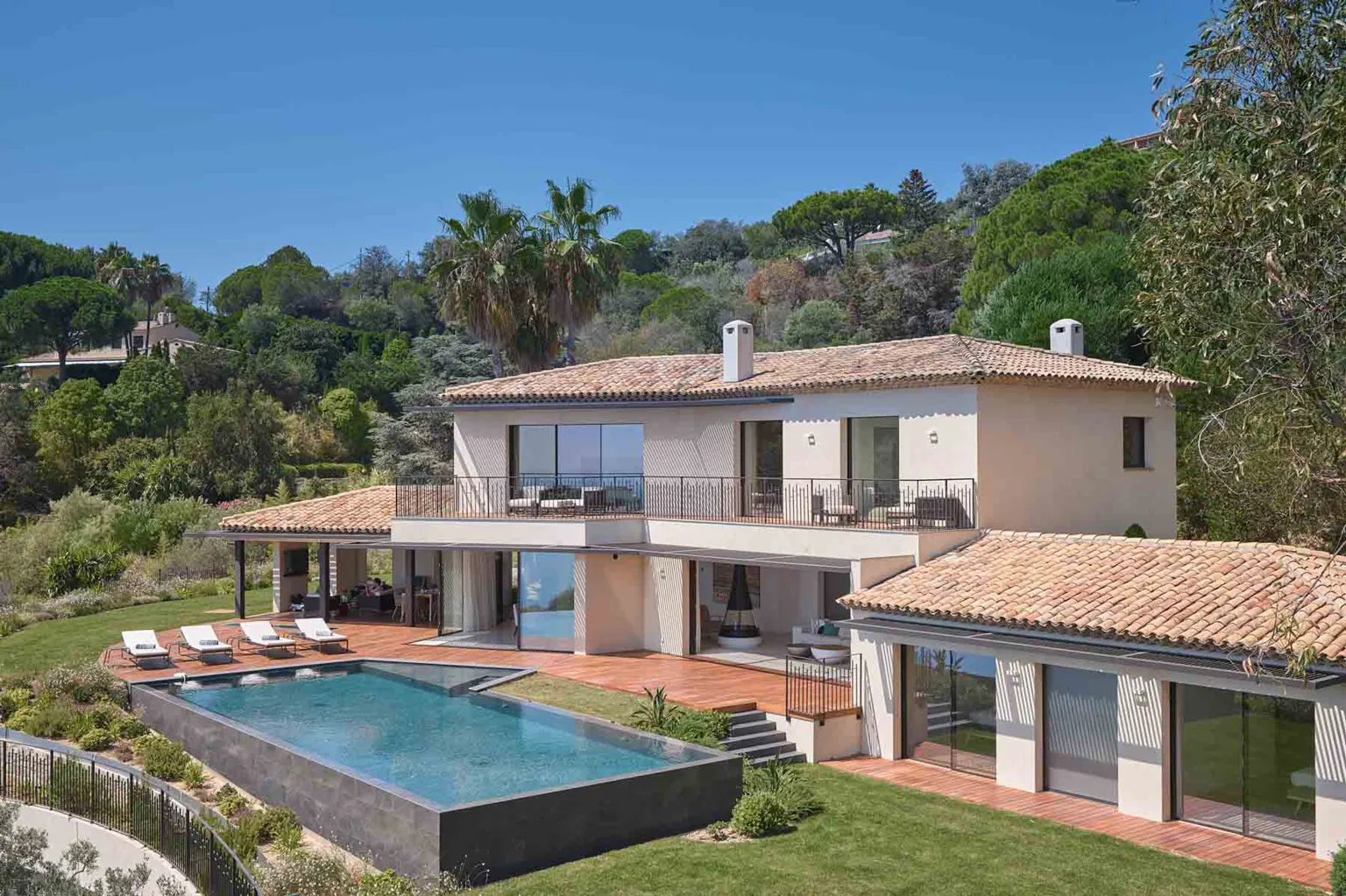 The Paul Villa