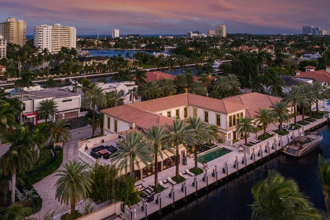 The Yacht Villa