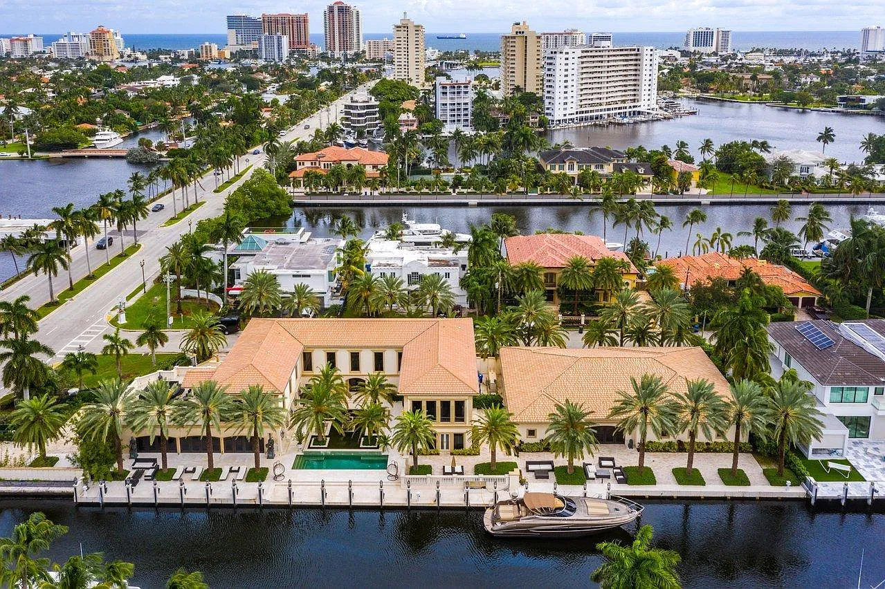 The Yacht Villa