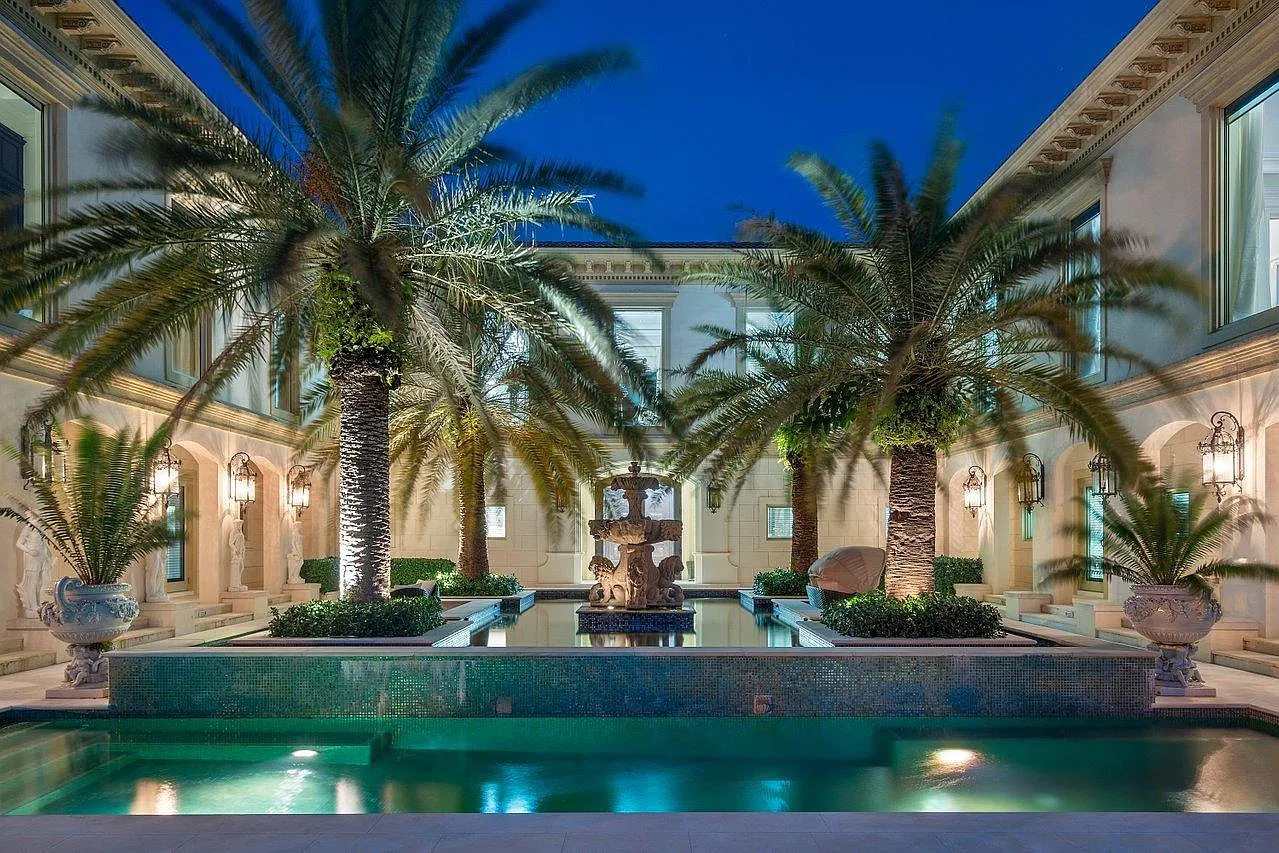 The Yacht Villa