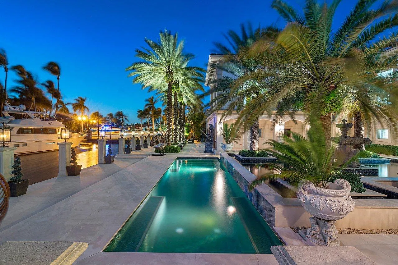 The Yacht Villa