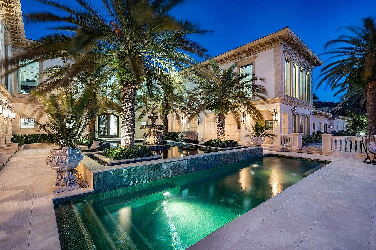 The Yacht Villa
