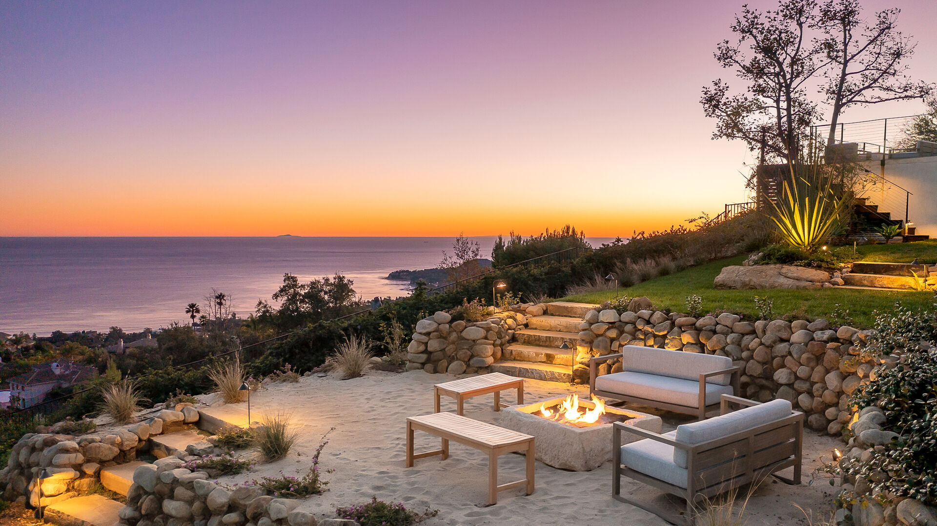 The Latigo Villa