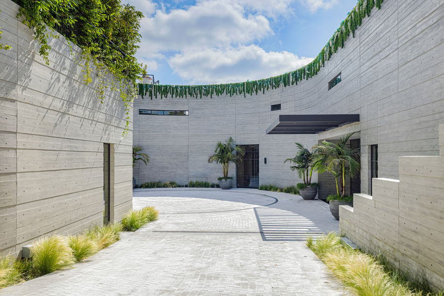 The Vistara Villa