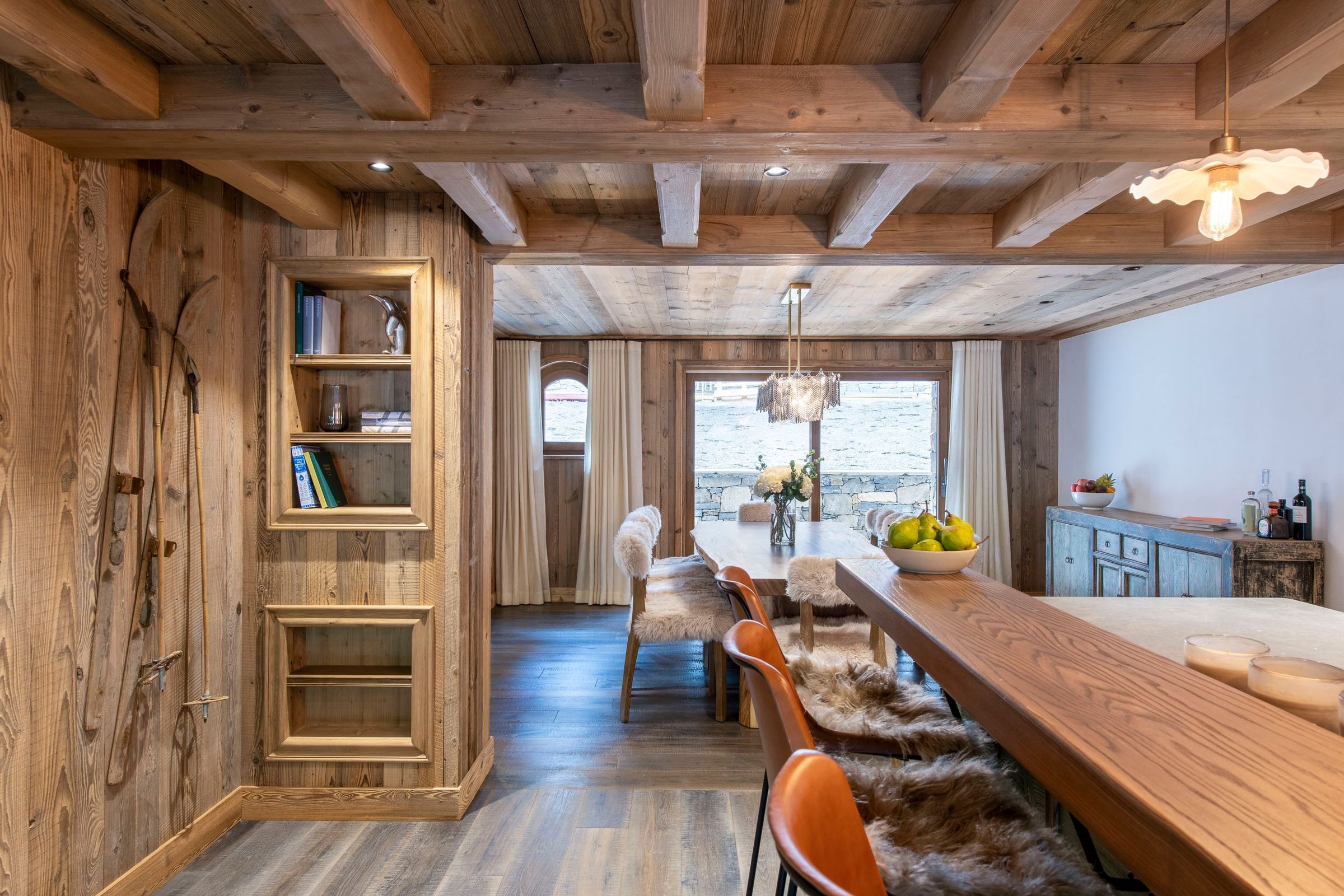 Chalet Caribou
