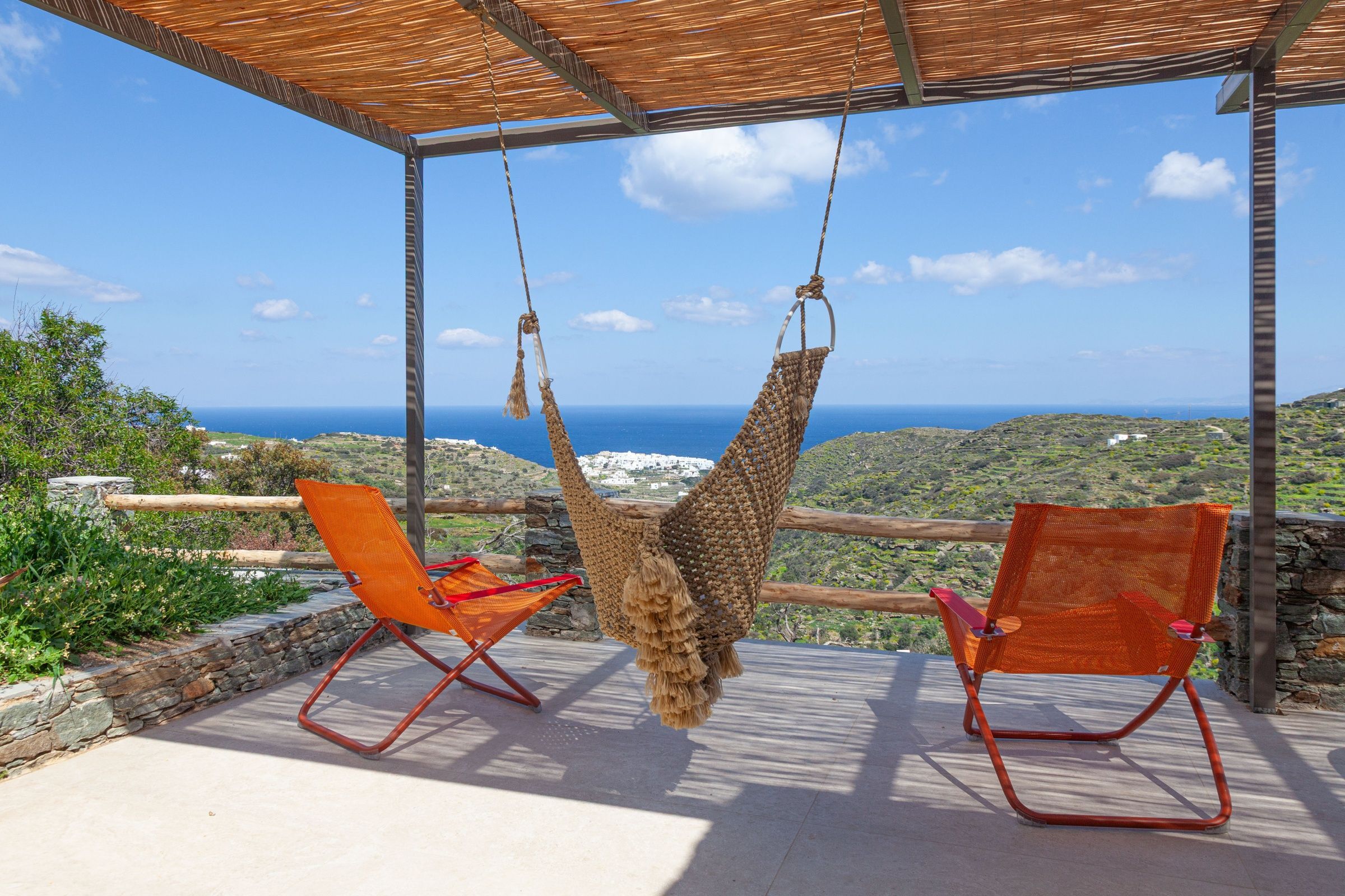 Lithos Estate