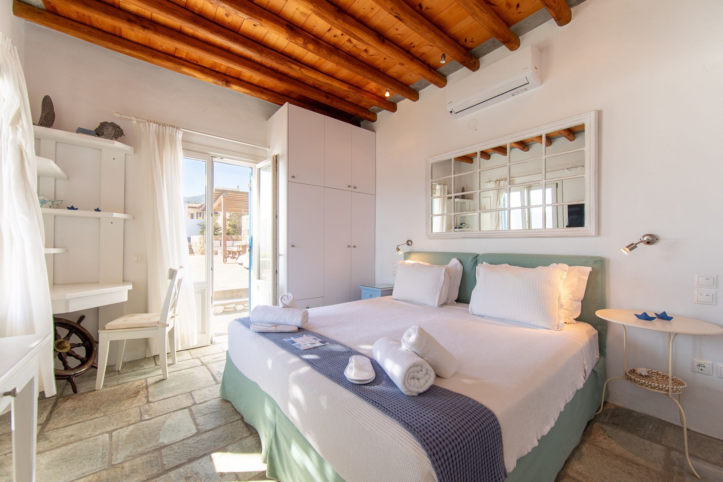 Villa Platys