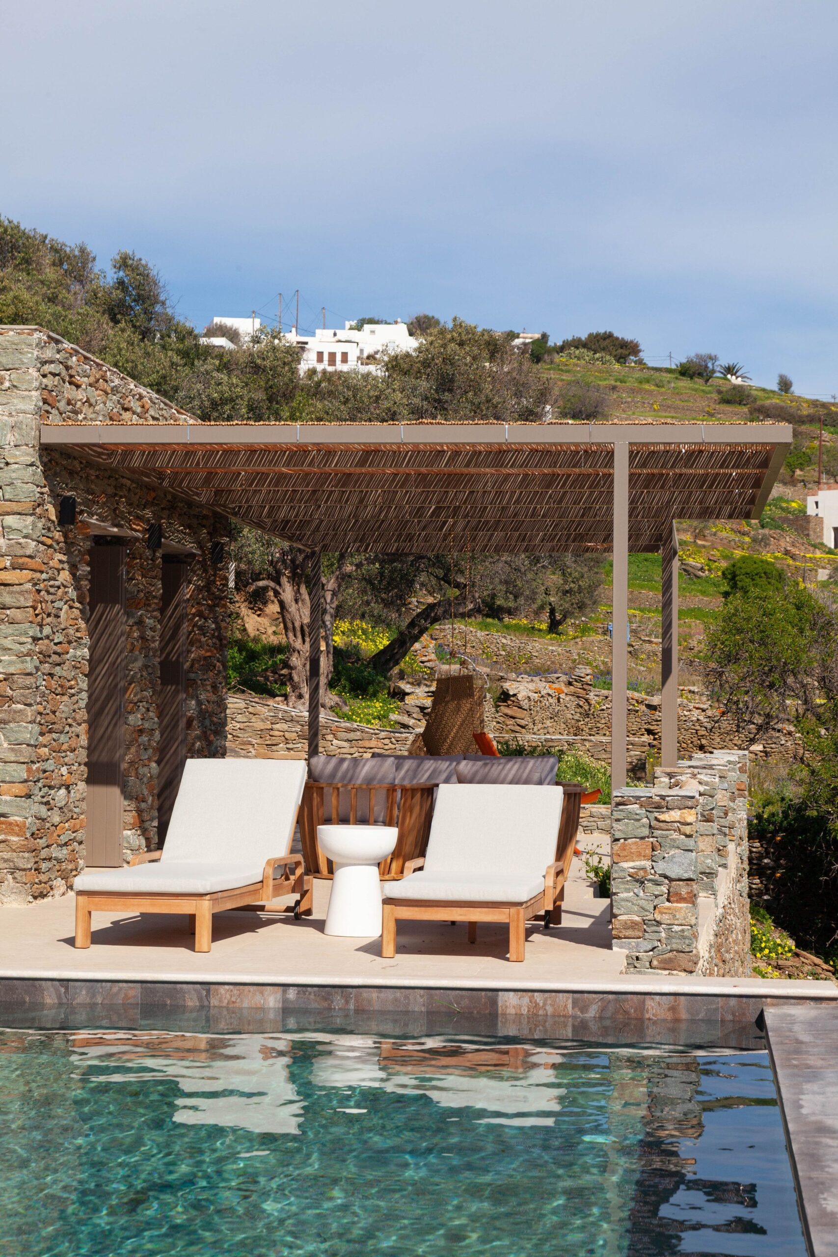 Lithos Estate